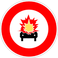 Access prohibited to vehicles transporting explosive or flammable products