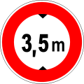 Access prohibited to vehicles whose height exceeds the indicated height here 3.5 meters